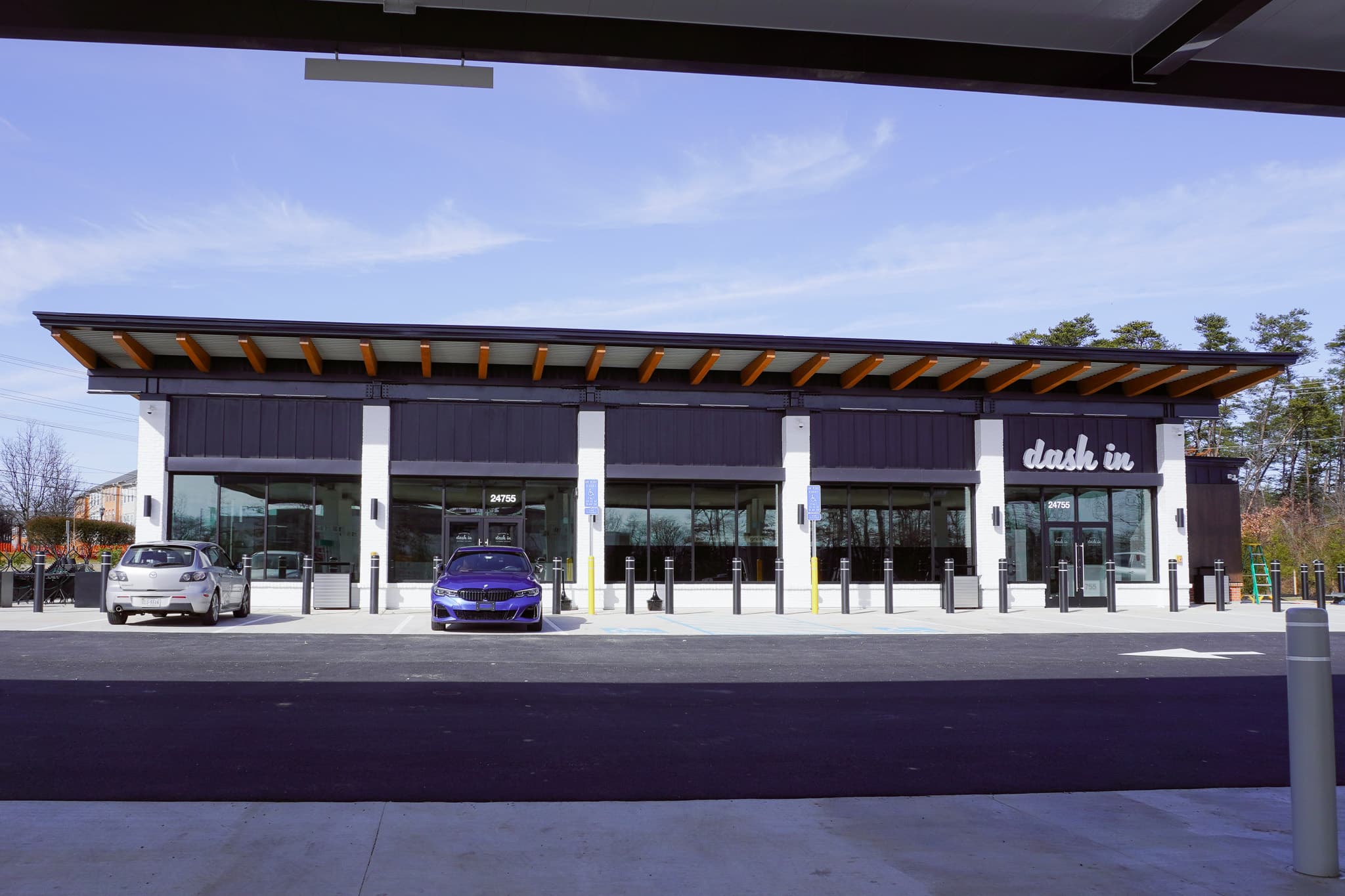 Gateway Village Dash In